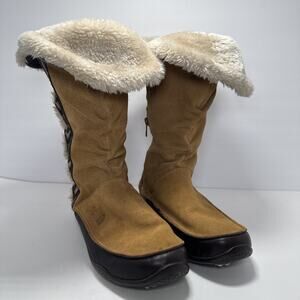 The North Face Josie Boots- Women’s Size 7 Primaloft 200 Grams